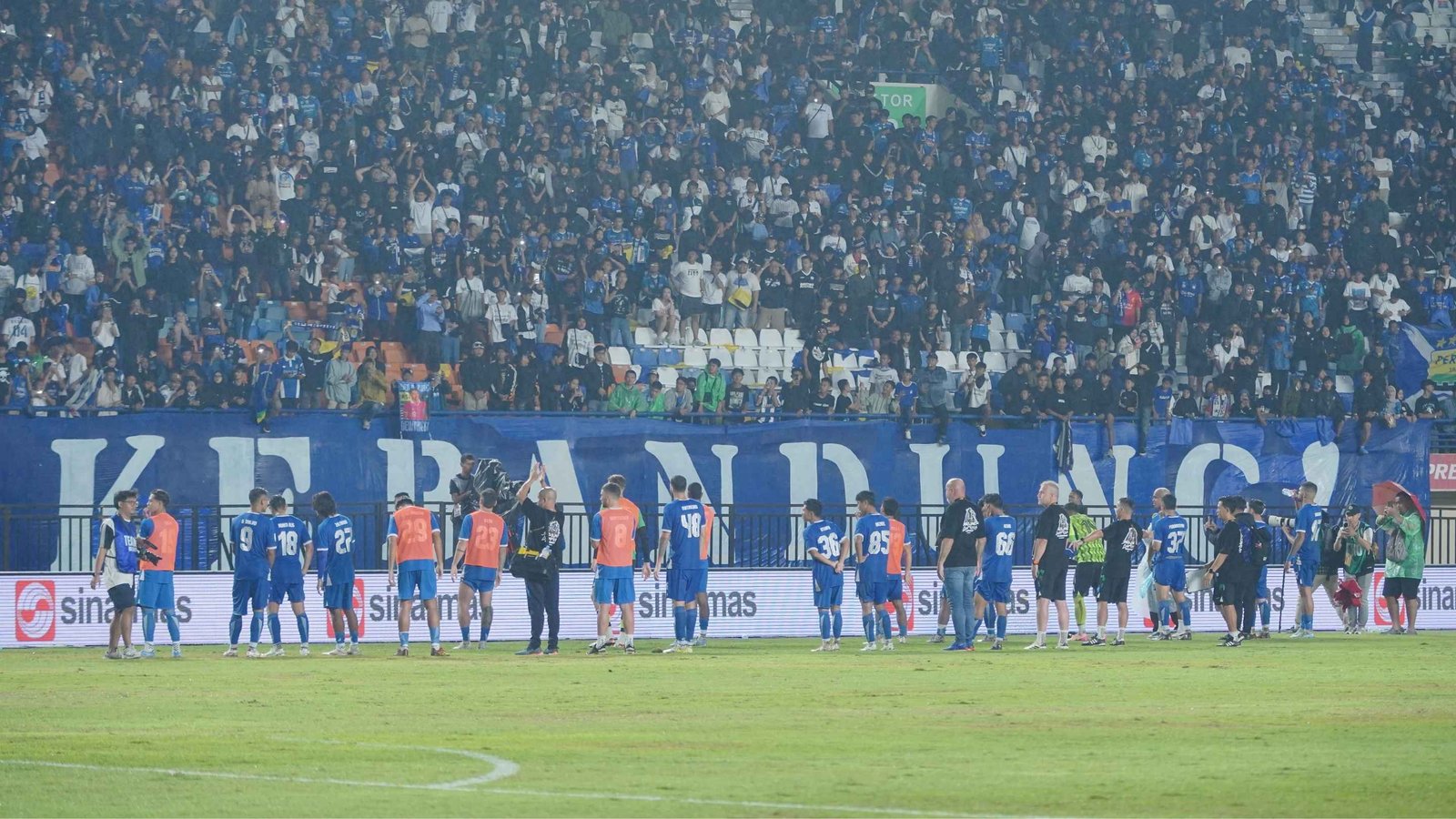 The Rise of AI-Powered Personal Assistants: How They Manage